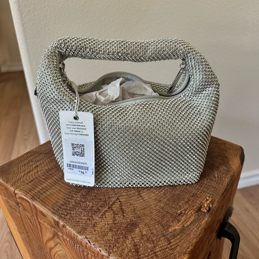 Urban Expressions, silver Racquel purse, NWT